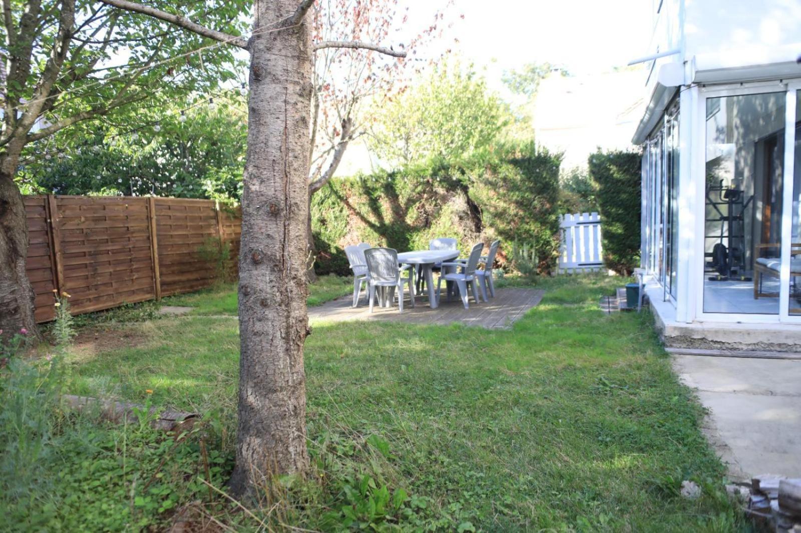 Appartement Calme Avec Jardin Proche De Paris Evry-Gregy-sur-Yerre Zewnętrze zdjęcie